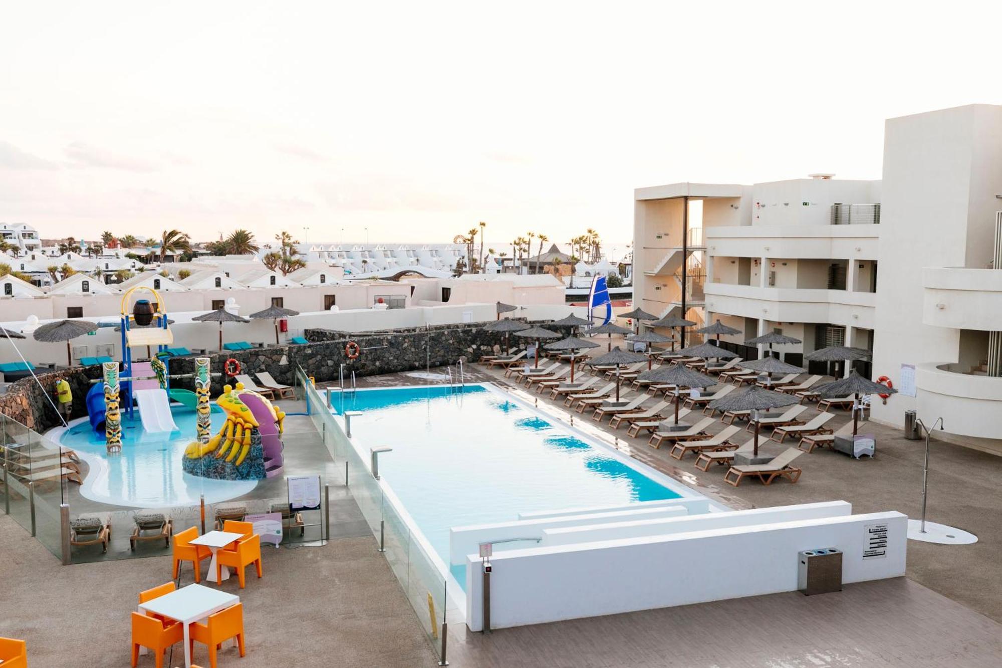 Hd Beach Resort كوستا تاغيسي المظهر الخارجي الصورة
